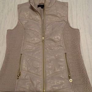Marc New York Women’s Vest MEDIUM Subtle Animal Print Gold Zippers Andrew Marc